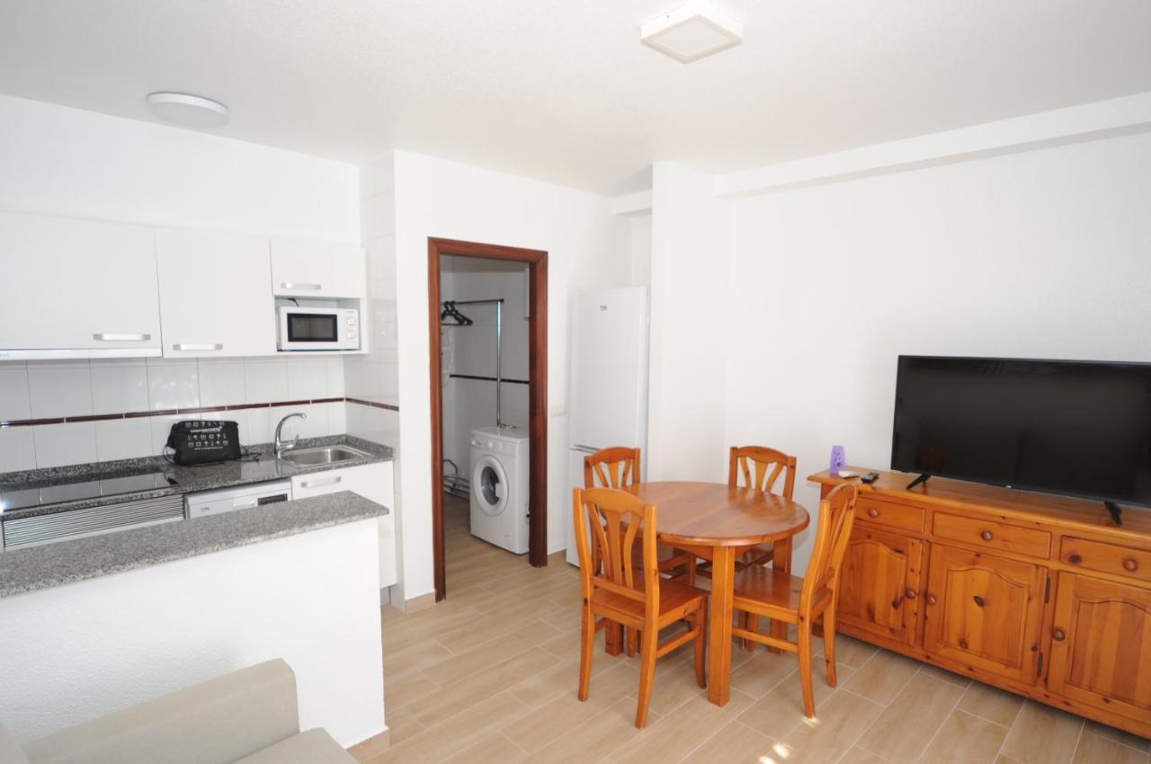 Orange Park Estudio Jardin Vista Piscina 贝尼卡西姆 外观 照片